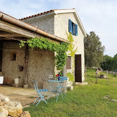 Tiny House With A View بيت ضيافة Martinšćica